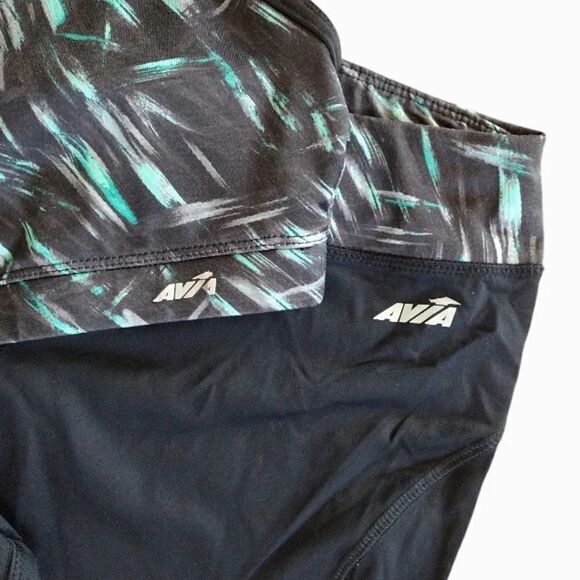 AVIA Black Green Design Print Sports Bra And Capri Leggings Set Medium - Picture 3 of 13